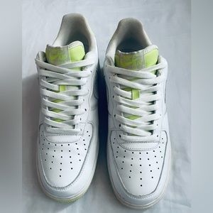 Nike Air Force 1 White Green Size ( 10 )